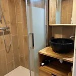 80m2 Confortable Et Spacieux * 바이유 로망빌리에