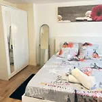 아파트 80m2 Confortable Et Spacieux *