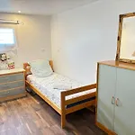 80m2 Confortable Et Spacieux * 바이유 로망빌리에