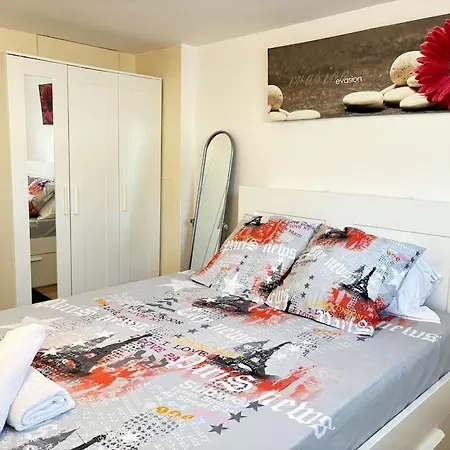 Lejlighed 80m2 Confortable Et Spacieux Bailly-Romainvilliers